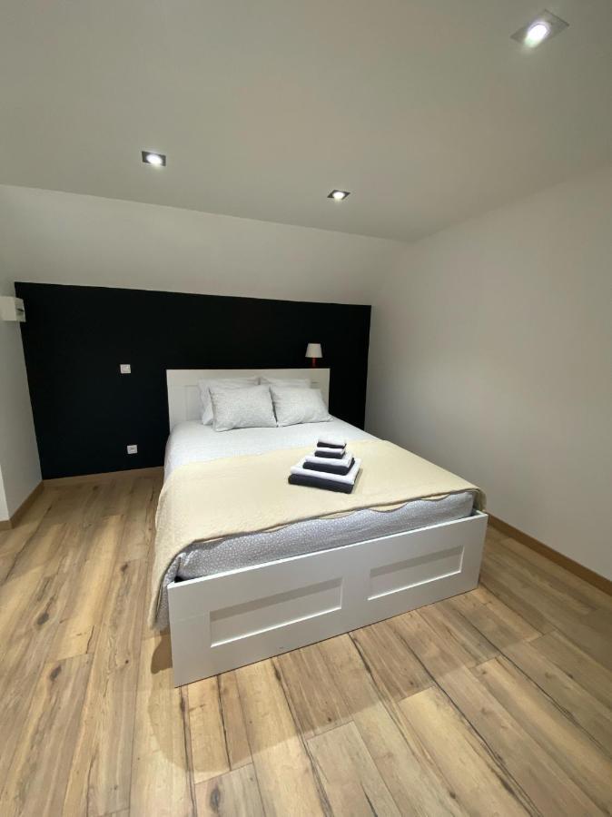 Chambre D'Hotes La Chaiserie Romeries Exteriör bild