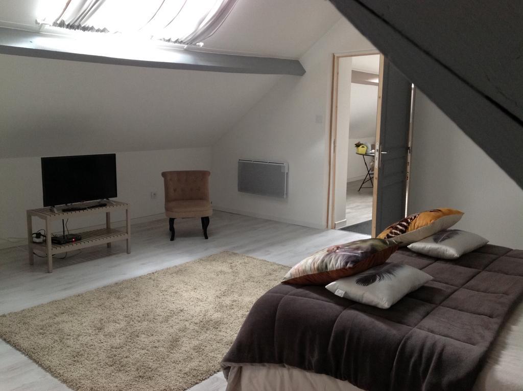 Chambre D'Hotes La Chaiserie Romeries Exteriör bild