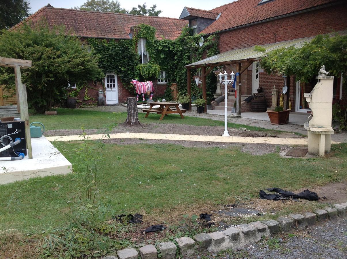 Chambre D'Hotes La Chaiserie Romeries Exteriör bild